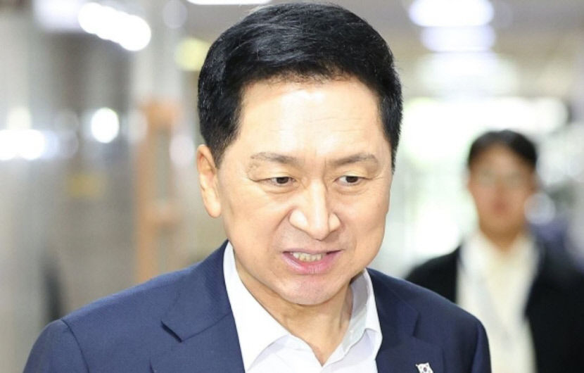 국민의힘 김기현 대표, 당 쇄신안 발표 오래 걸리지 않아