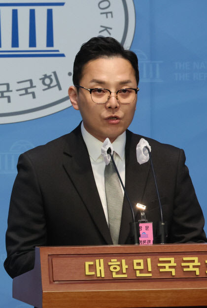 이재명 법카 의혹 제보자 명백한 범죄 행위