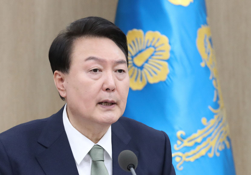 尹대통령·李대표 내일 국회서 만난다…여야 협치 물꼬틀까