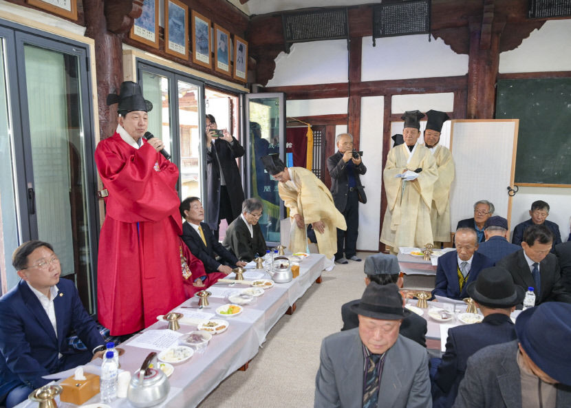 문경향교, 지역 어르신들 초청 2023년 기로연 가져