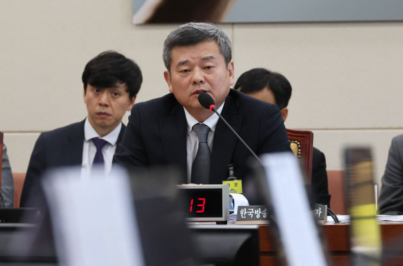 박민 KBS 사장 후보자 청문회서 고민정, 장제원 충돌