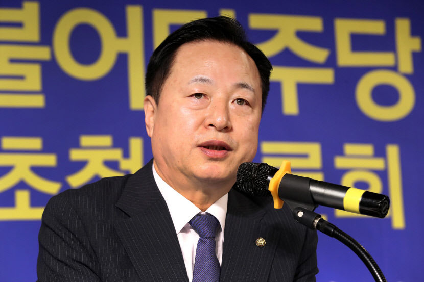 이재명 지도부 험지 출마 민주당 김두관 민주당, 전혀 혁신 보이지 않아