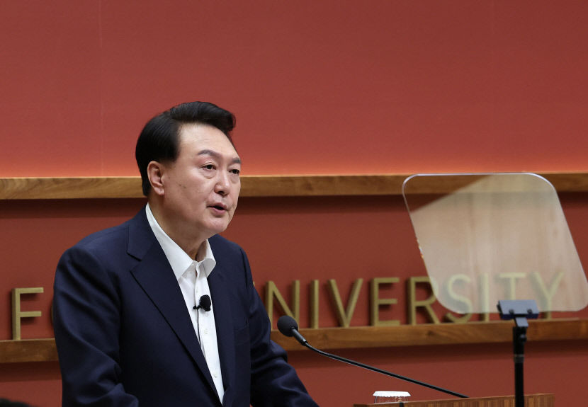 尹, APEC 두번째 세션 갑작스런 거래 중단은 다자주의 정면 배치…조기경보체제 제안