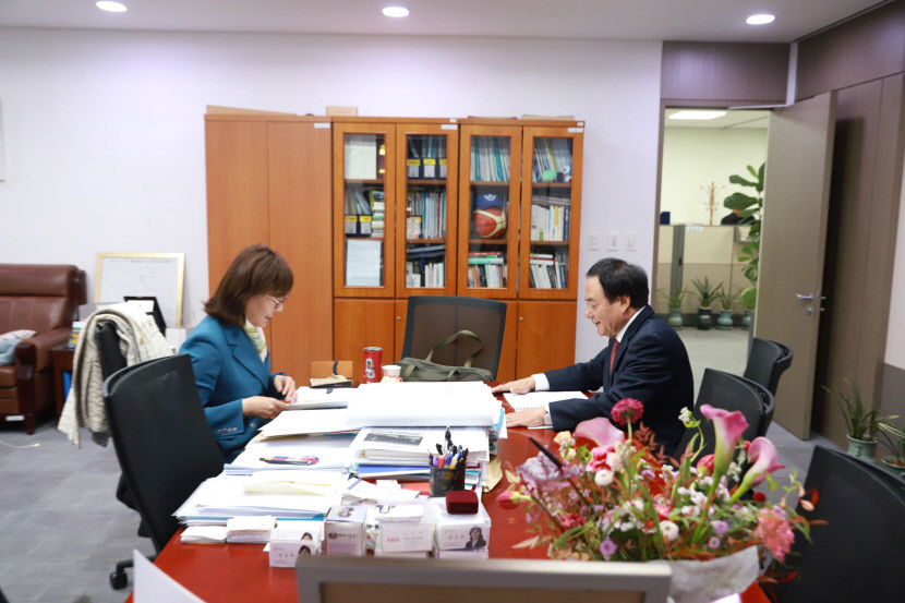 이만규 대구시의회 의장, 국비사업 건의 위해 국회 방문