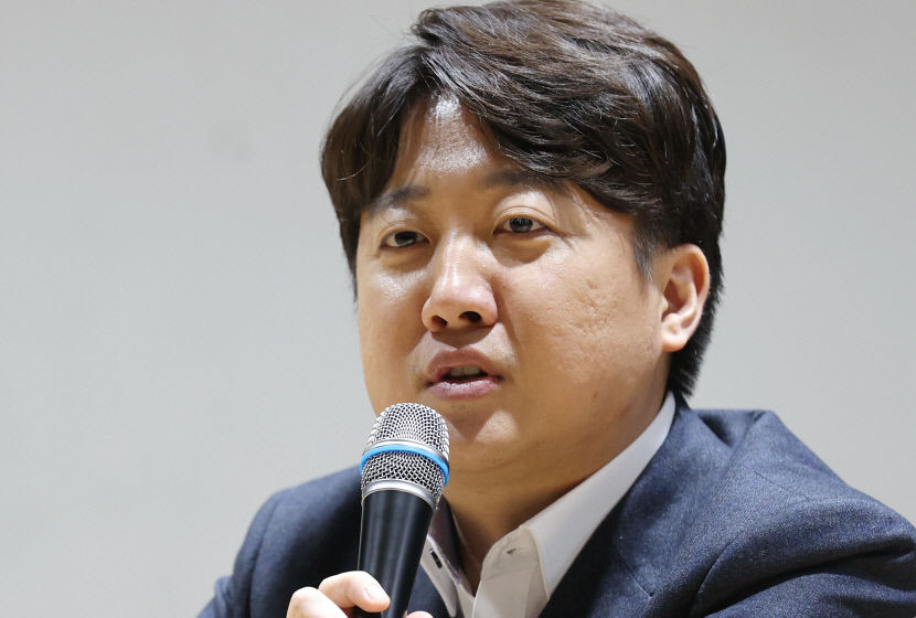 이준석 TK 신당? 부정여론 더 많아…與 인요한 TK 긍정적
