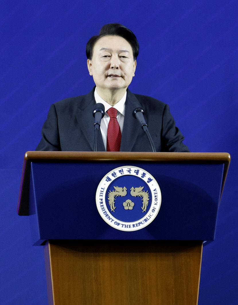 2023112701000882700036511