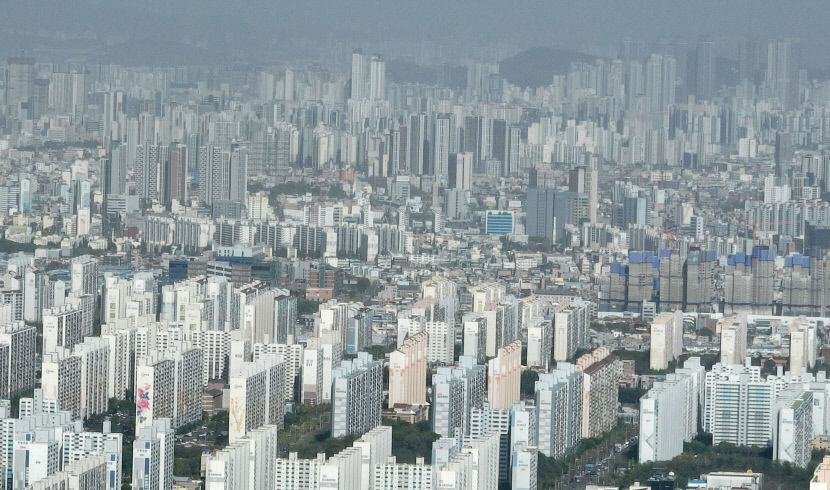 2023112701000892000037051