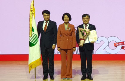 한수원, 동반성장 유공 대통령 표창…원전 생태계 복원 노력 인정