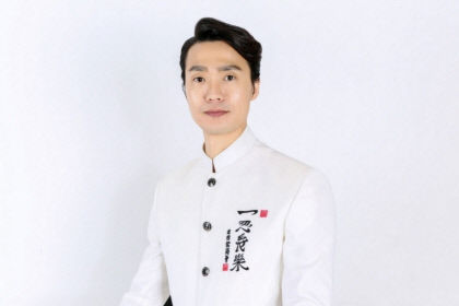 김수동
