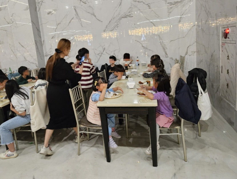 [동네뉴스] 일요일이 기다려져요 애생보육원 아이들의 특별한 뷔페