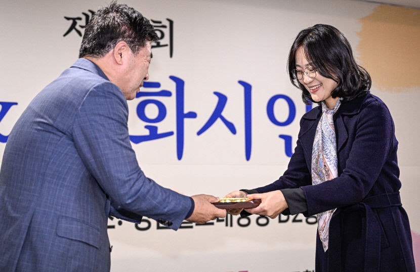 상화문학제 및 제37회 상화시인상 시상식 열려 상화 선생 시대정신 되새기는 계기