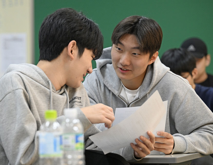 만점자 있는데, 한개 틀린 사람이 1등?…수능 만점 따로 수석 따로인 이유는