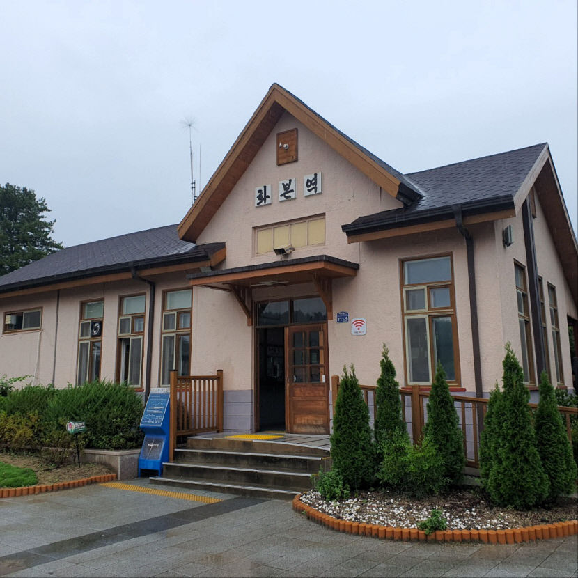 군위 뷔 벽화거리 등…대구문예진흥원, 대구 관광지 알리는 팸투어 진행