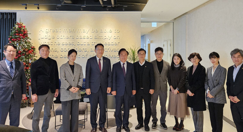 권기창 안동시장-유한건강생활 강종수 대표, 헴프산업 발전 비전 공유