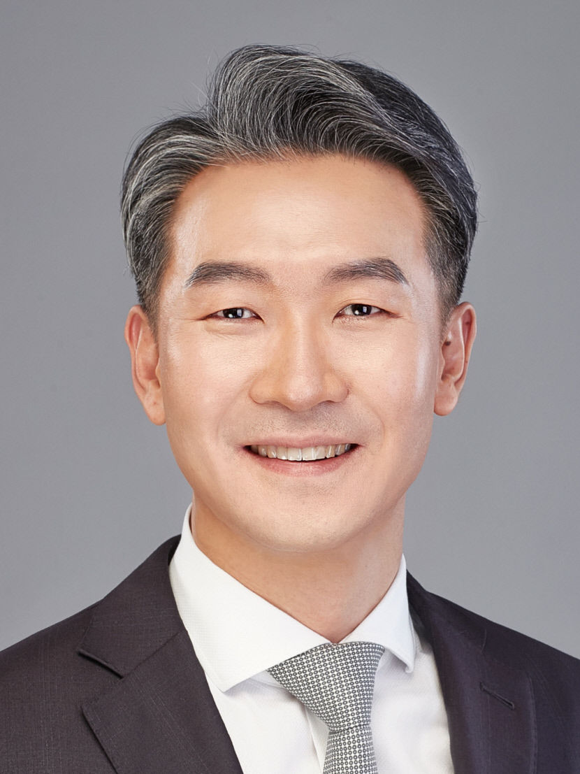 화성산업 이종원 회장 앞으로 온 2통의 손편지엔…