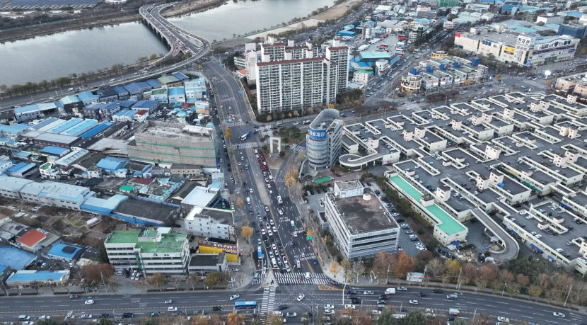 ‘상습정체’ 대구 유통단지삼거리 숨통 트인다…중앙녹지대 철거