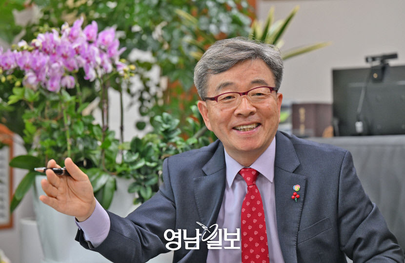 [논설위원의 직터뷰] 김이진 대구염색산업단지 관리공단 이사장, 특허까지 보유한 박사 경영인…취임후 550억원 이상 원가절감 성과