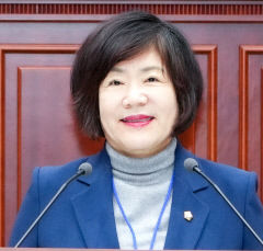 경주시의회, 개인형 이동 장치 이용과 축산 환경개선 문제 제기…시정 질의