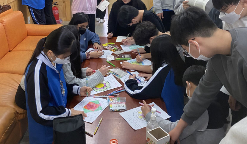 학교부적응 학생 다시 일으킨 가정-학교-지역사회 하모니