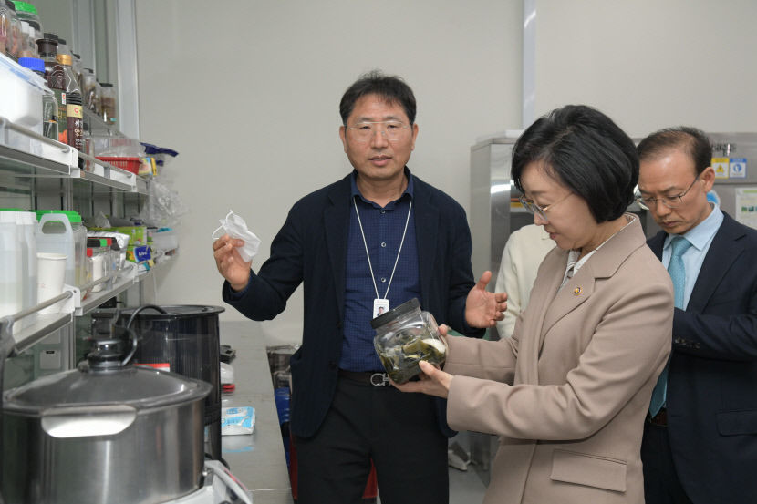 2023122801000992600041321