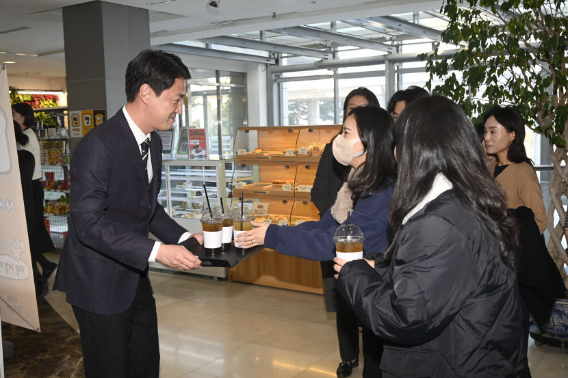 최재훈 대구 달성군수가 종무식 대신 커피 한잔돌린 이유는?