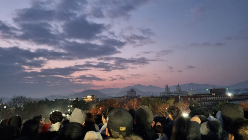 갑진년 첫 해보며 소원빌러 왔어요...동구 해맞이 행사 북적