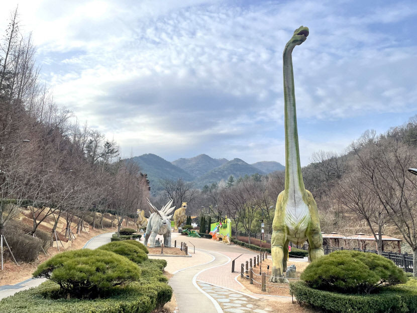 방문객 발길 뜸한 대구 고산골 공룡공원…확장 사업은 언제쯤?