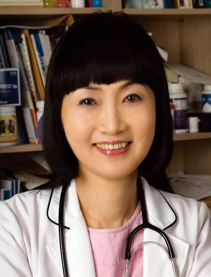박언휘종합내과 박언휘 원장, 대한기자신문 창간식서 회장 취임