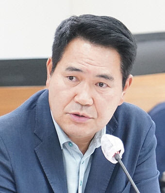 [우리지역 일꾼 의원] 장유덕 울진군의원 원전주변지역 지원사업 주민의견 반영할 것
