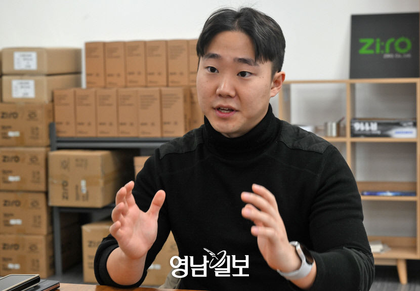 달서구 소재 지로 이영준 대표, 나이키 신발 폐원단으로 국내 첫 업사이클링 장갑 만들어