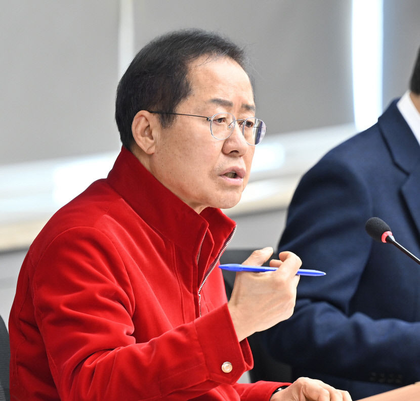 홍준표 시장 총선 전 신공항 SPC 구성 총력 다하라