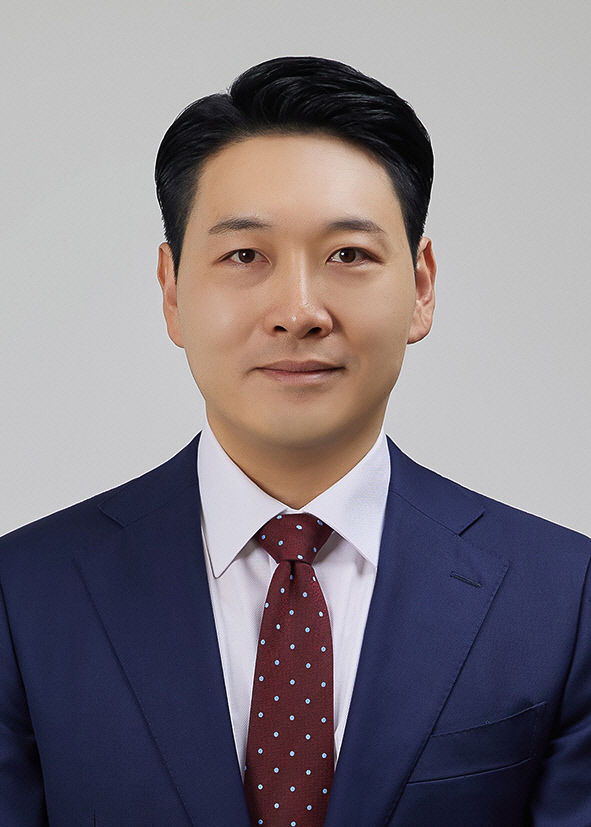 [4·10 필드 속으로] 김대식 대구 수성을 예비후보, 전통시장 활성화 투어