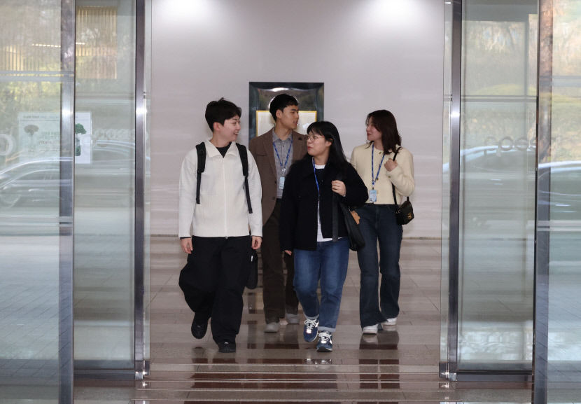 격주 4일제가 바꿔놓은  포항제철소 新풍경…일 효율적으로 할 수 있는 방법 고민
