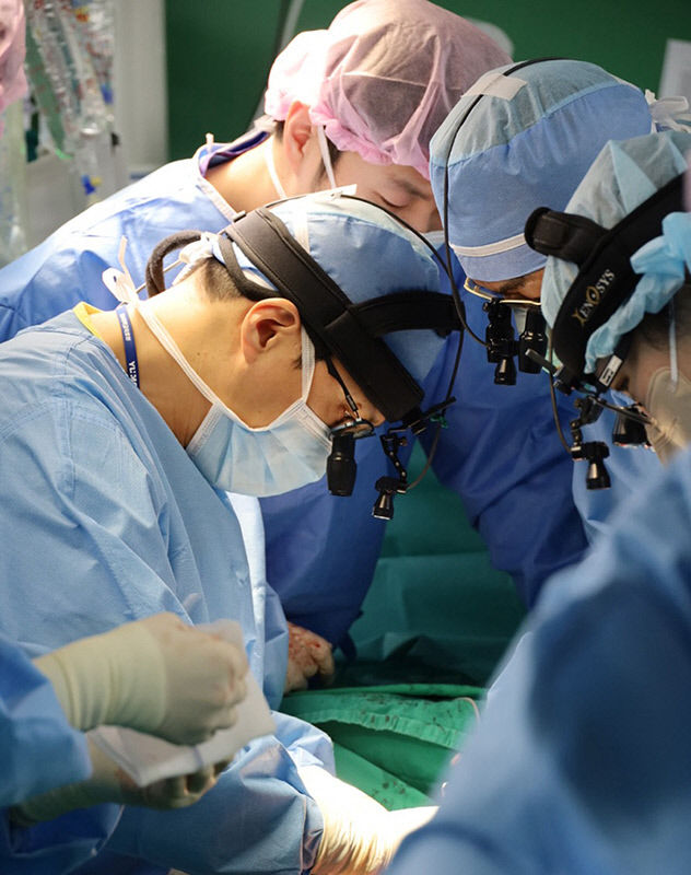 영남대병원, 심장 이식 수술 성공…협진으로 이뤄낸 성과