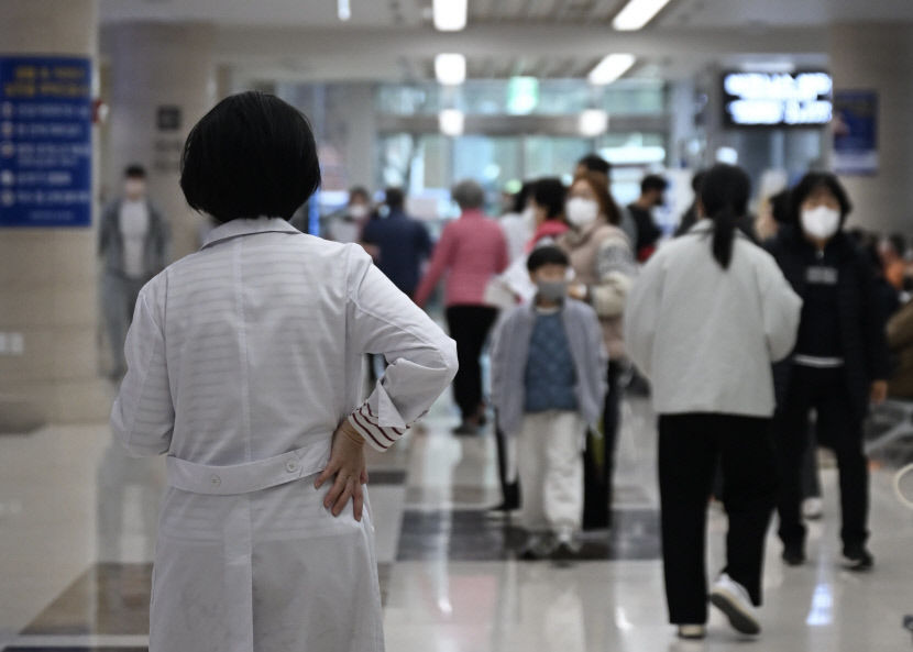 [르포]대구 병원도 뒤숭숭 설마 분위기 공존…환자·보호자 안 그래도 힘들다