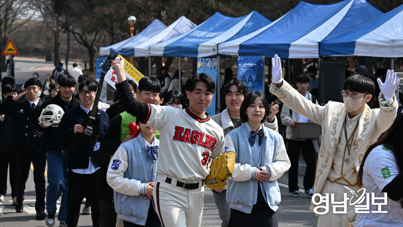 [포토뉴스] 대구 계명대학교 동아리 가두 모집