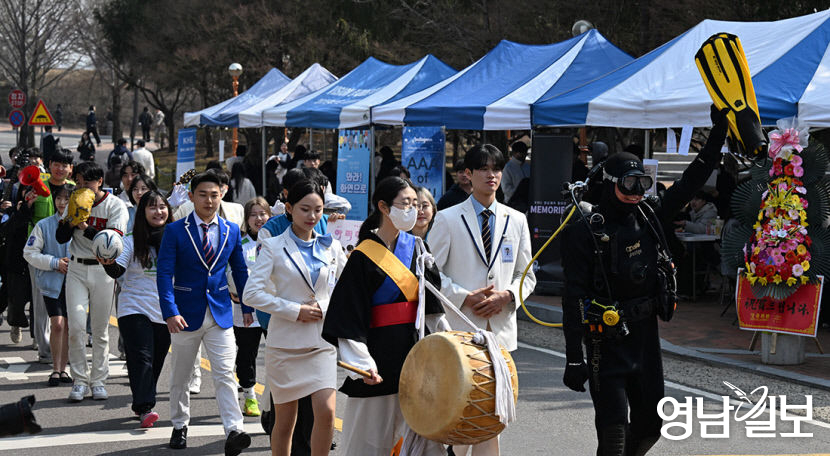 [포토뉴스] 우리 동아리로 오세요 개성 뽐내기