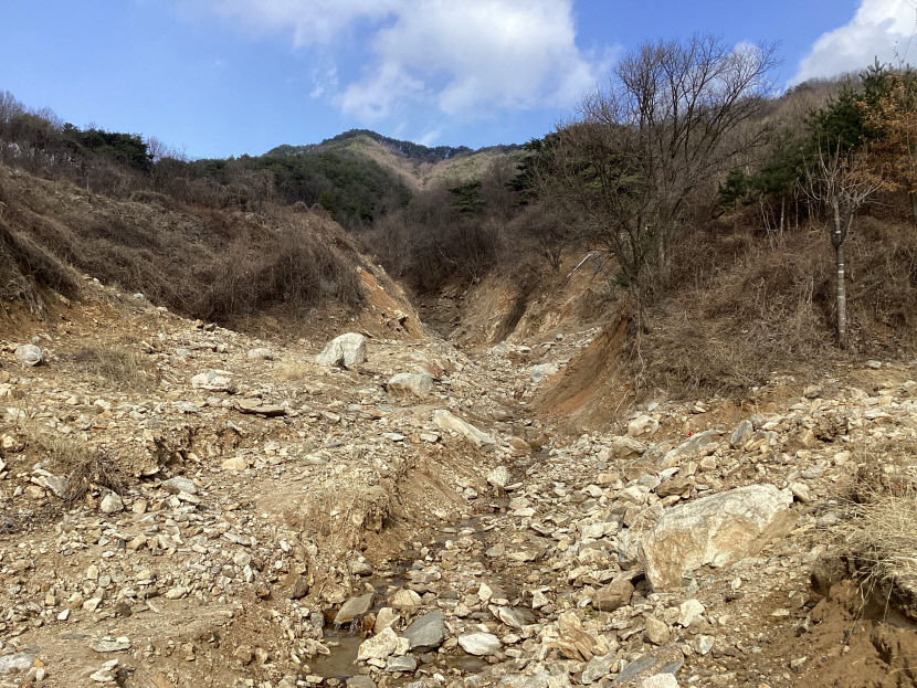 이상기온으로 경북 북부 산사태 지역 곳곳 위험…우기 전 복구 가능할까?