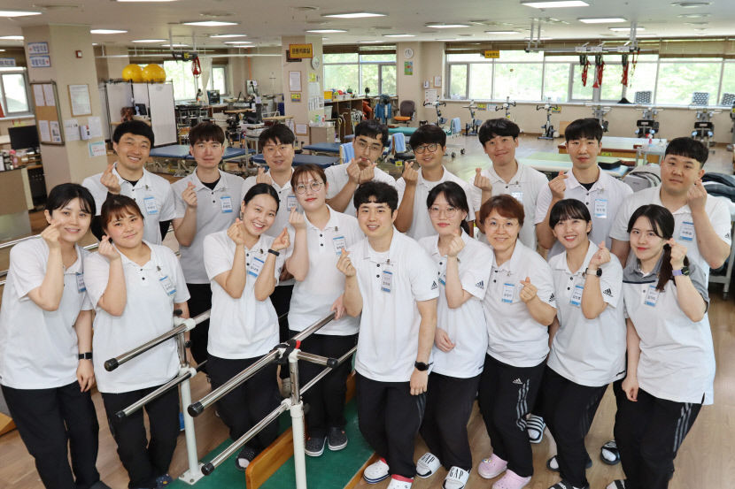 [백세청춘 시니어 특집] 구미시립노인요양병원, 노인 질환 맞춤 진료 서비스 제공…쾌적한 자연환경서 몸·마음 치유