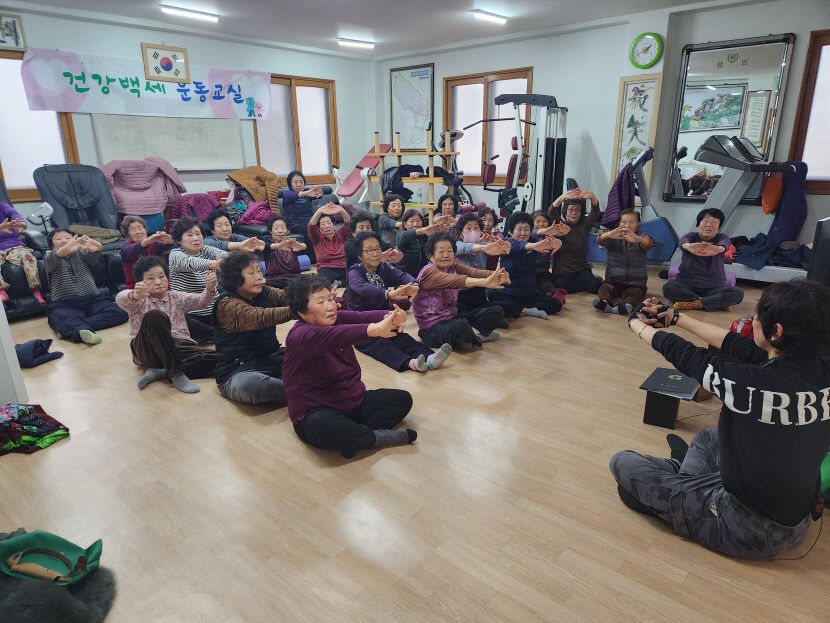 [백세청춘 시니어 특집] 경산시보건소, 방문 관리 사업 통해 접근성 극복…의료강화로 건강 100세 시대 선도