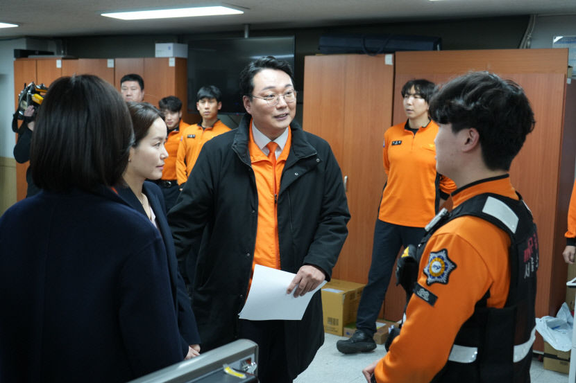 與野 공식선거운동 스타트…범죄세력 심판 vs 尹정권 심판
