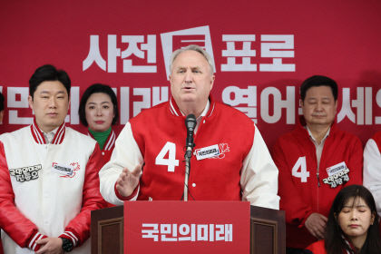 여권 사전투표 앞두고 적극 독려… 한동훈 확실히 감시하겠다