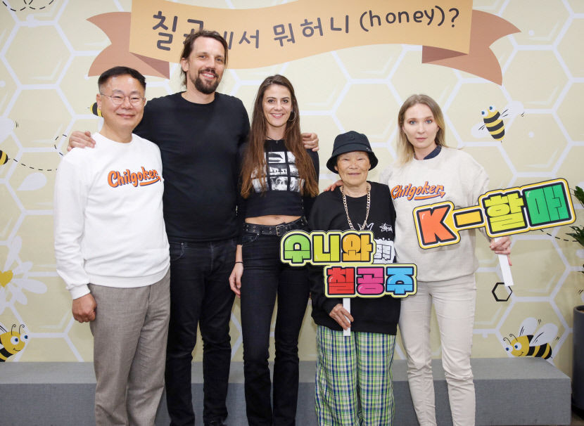 폴란드 감독도 칠곡할매래퍼 수니와 칠공주 다큐 제작