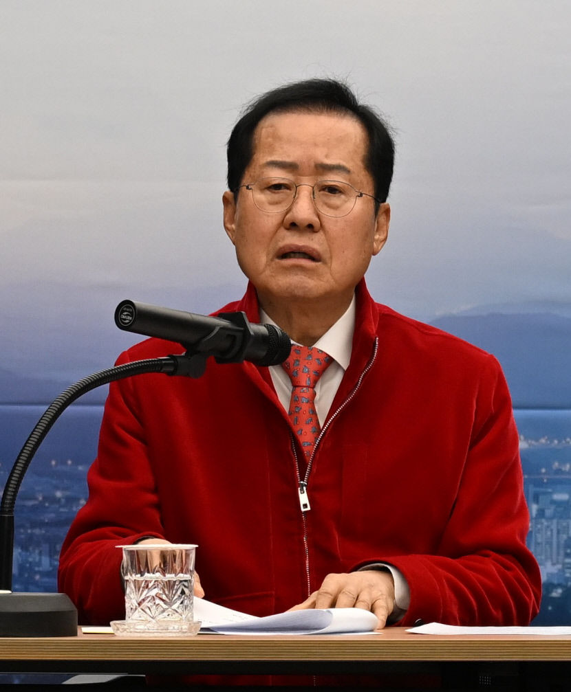 홍준표 시장 탓하지 말고 하나돼 다시 일어서야
