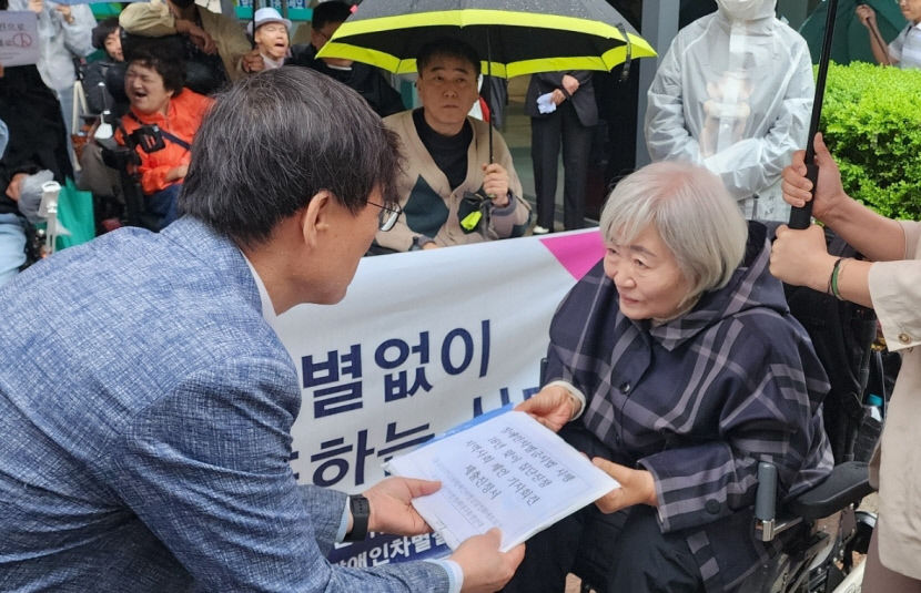 대구 장애인연대, 장애인차별법 시행 16년 맞아 장애인 참정권 보장 촉구