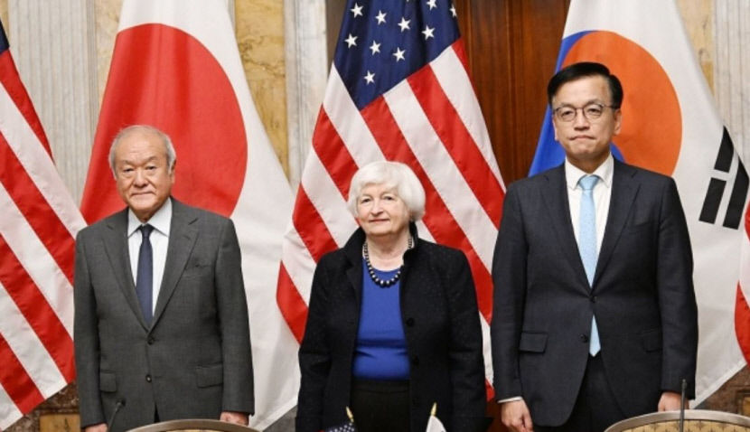 한미일 엔화와 원화의 급격한 평가절하 한일의 심각한 우려 인지