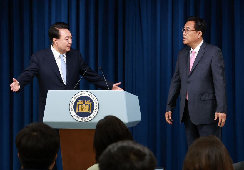 尹대통령, 정진석 비서실장 임명 직접 발표…여야 관계·소통에 주력