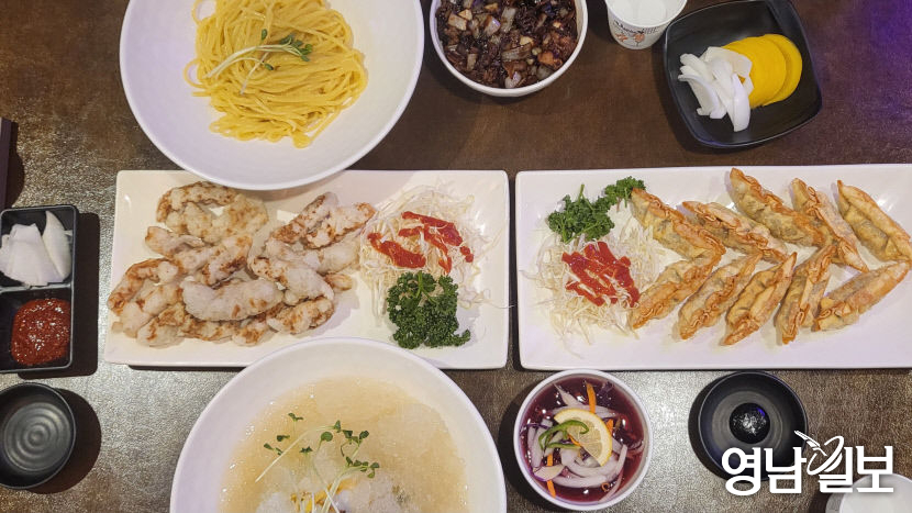 [대구 맛집] 대구 북구 서변동 짬뽕스타, 진한 간짜장+차돌박이…실패 없는 환상 조합