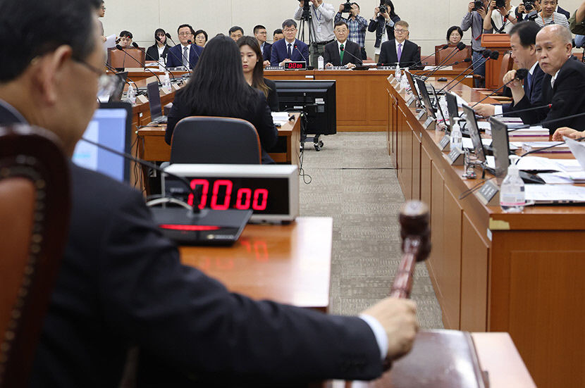 與 미래세대 부담 떠넘겨 野 국가가 책임 연금개혁 충돌