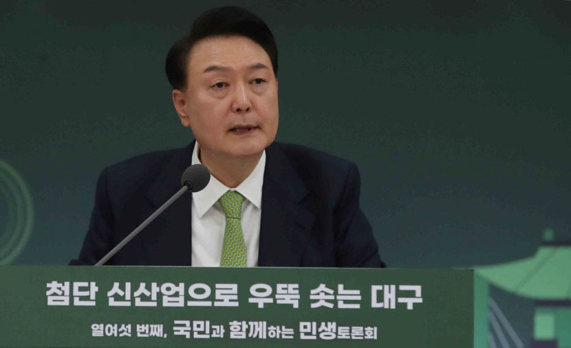 2024050101000027700000351